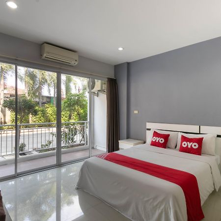 Oyo 75389 Pandora House Hotel Pattaya Exterior photo
